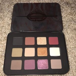 Make Up For Ever Lustrous Shadow Palette